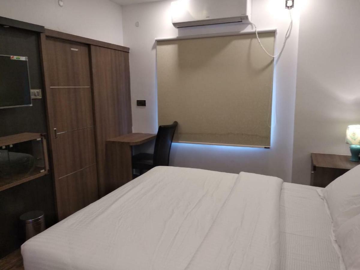 Samsan Residentia Bed & Breakfast Visakhapatnam Exterior photo