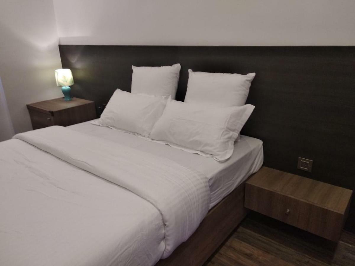 Samsan Residentia Bed & Breakfast Visakhapatnam Exterior photo